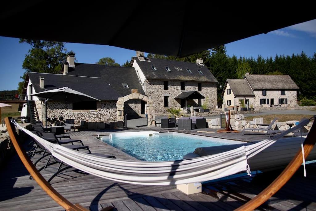 Domaine Des Annouillards Villa Sornac Exterior photo