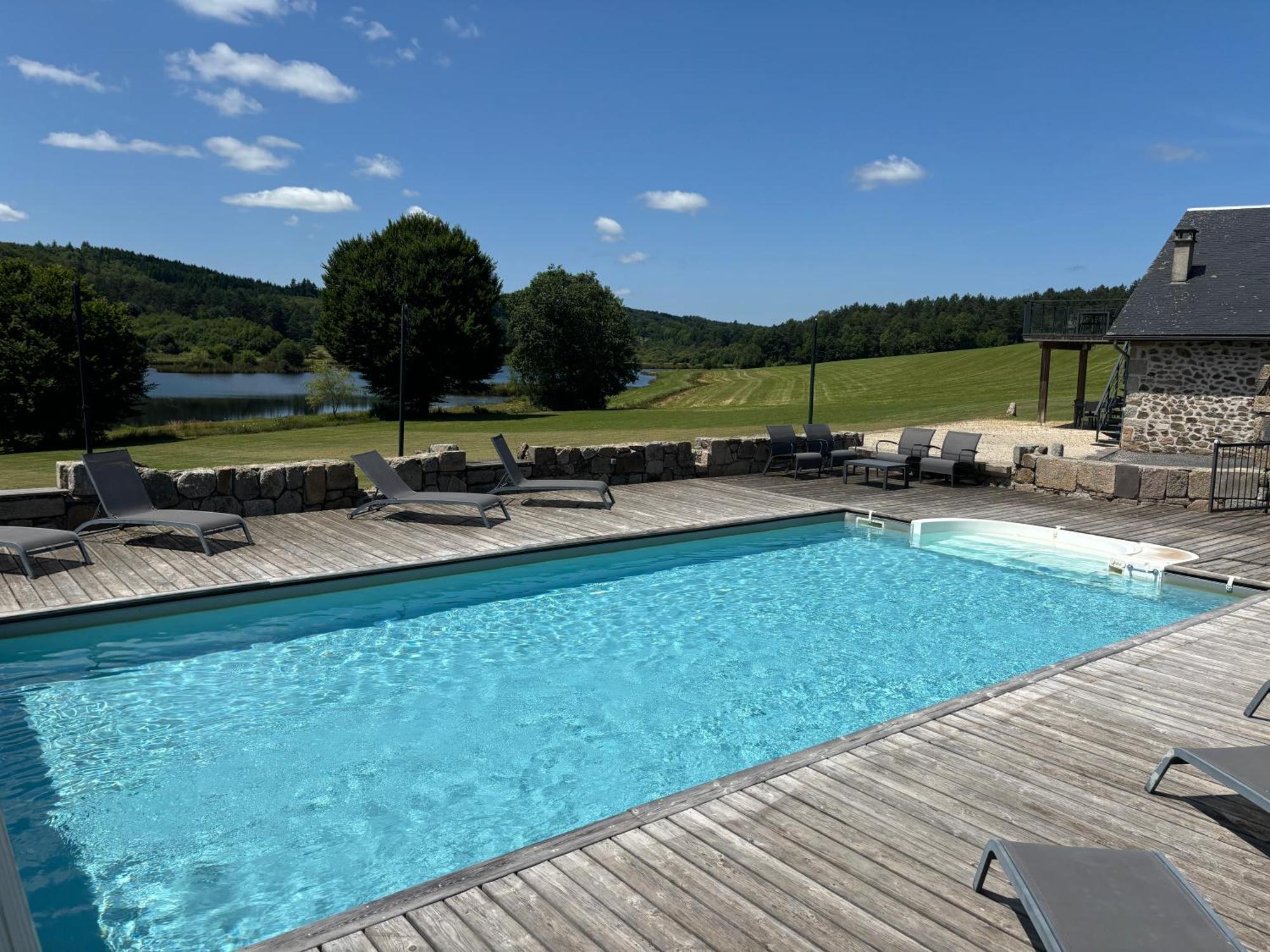 Domaine Des Annouillards Villa Sornac Exterior photo